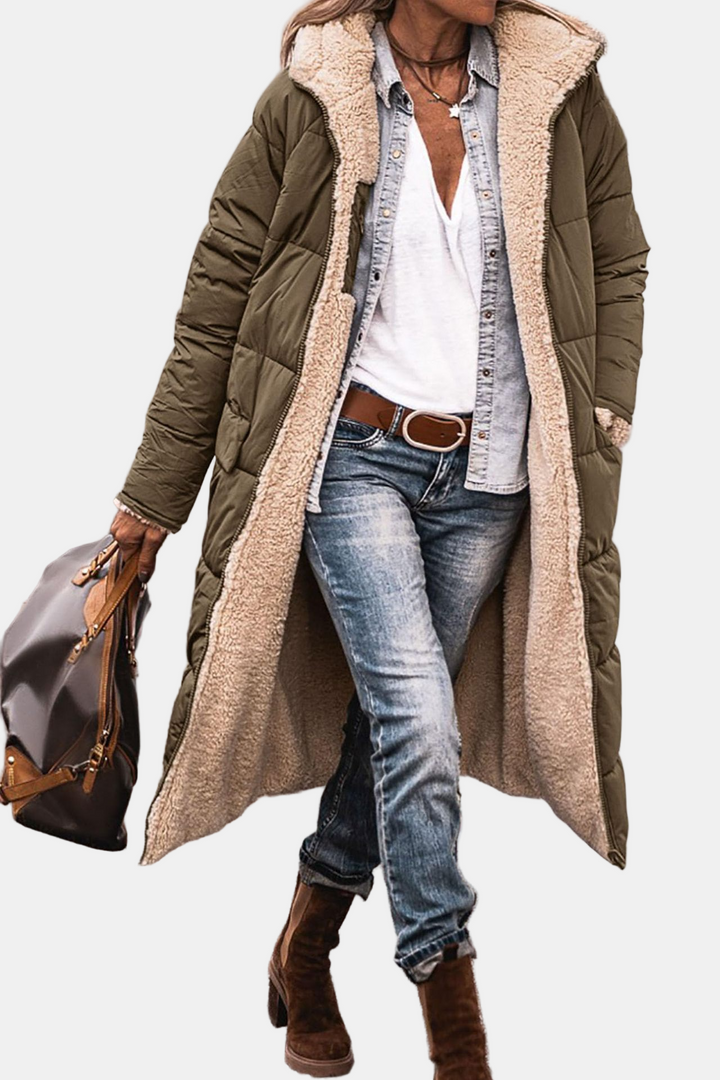 Valeria Reversible Sherpa Coat – Luxurious & Versatile