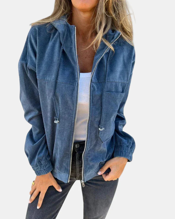 Lara Cozy Jacket – Chic & Comfortable