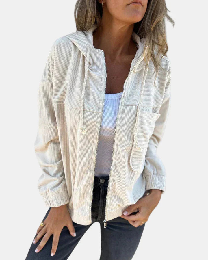 Lara Cozy Jacket – Chic & Comfortable