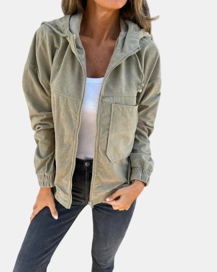 Lara Cozy Jacket – Chic & Comfortable