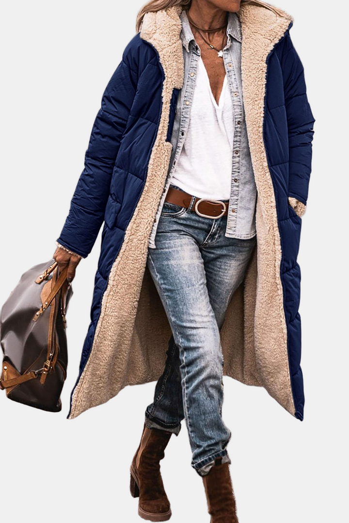 Valeria Reversible Sherpa Coat – Luxurious & Versatile