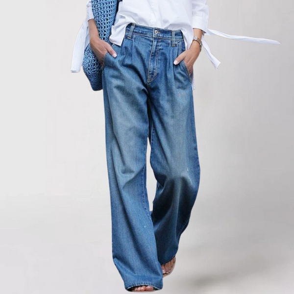 Amber – Trendy Wide-Fit Jeans for Stylish Comfort