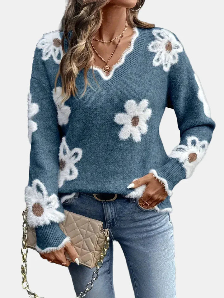Charlotte V-Neck Floral Sweater – Elegant & Timeless
