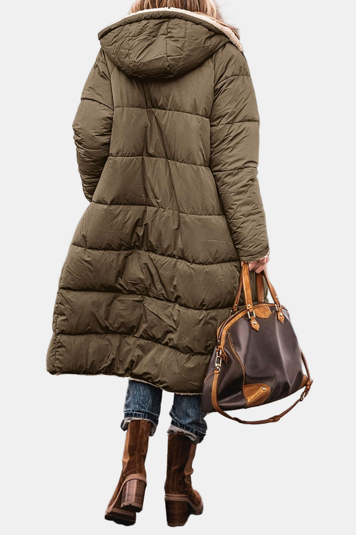 Valeria Reversible Sherpa Coat – Luxurious & Versatile