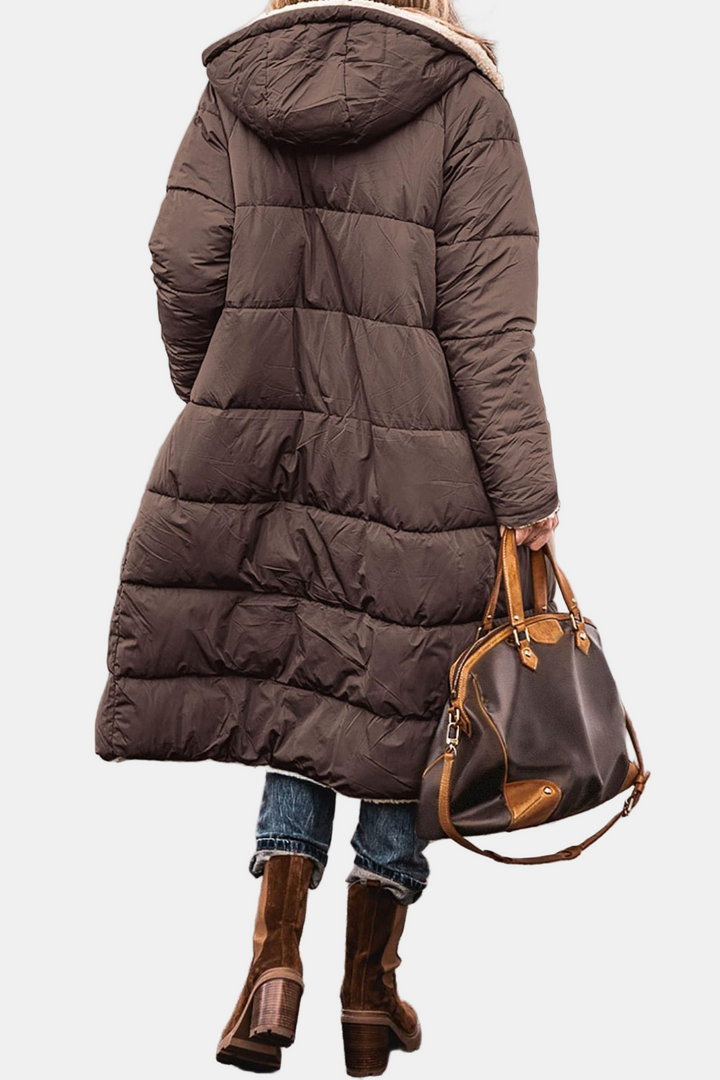 Valeria Reversible Sherpa Coat – Luxurious & Versatile