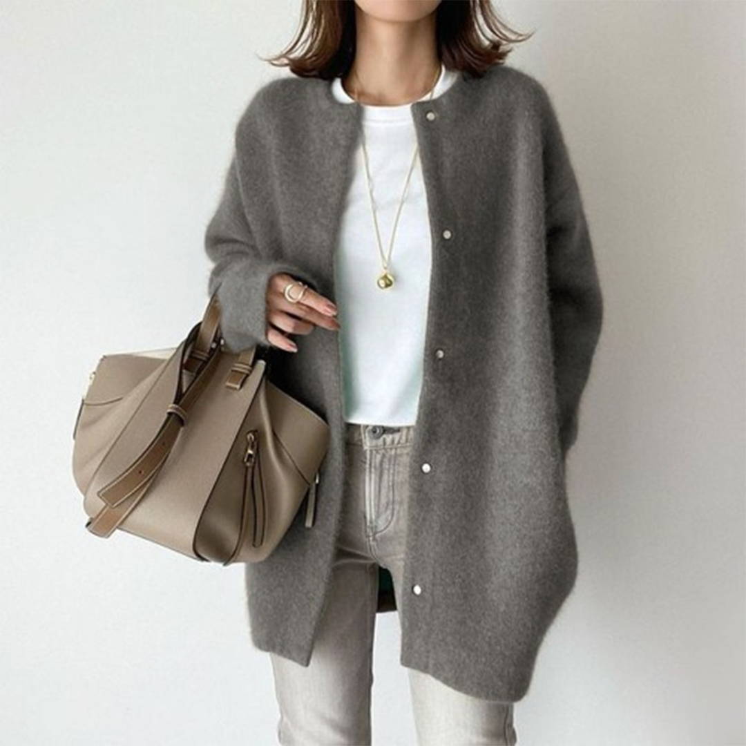 Amandine™ Layering Cardigan – Elegant & Refined