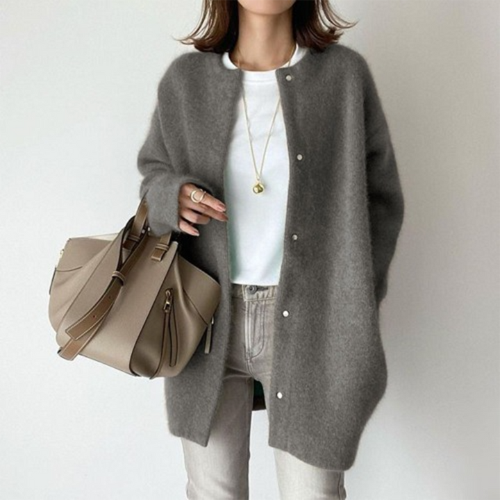 Amandine™ Layering Cardigan – Elegant & Refined