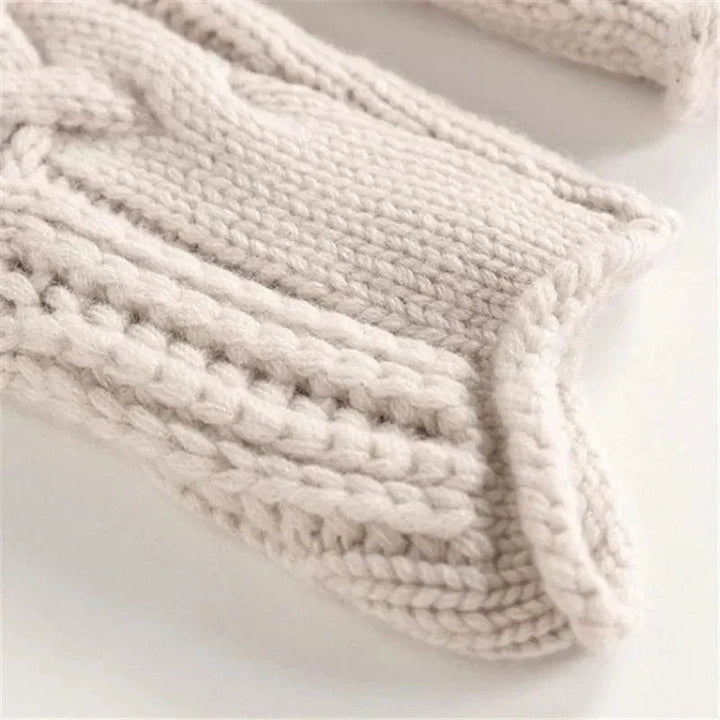 Selene | Luxury Cable-Knit Turtleneck Sweater