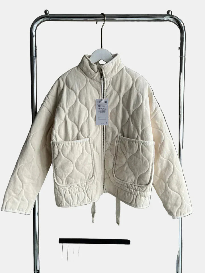 Selene Everyday Jacket with Handy Pockets – Stylish & Functional