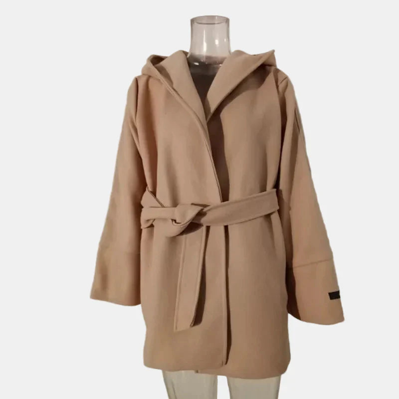 Lyra Hooded Coat – Stylish & Cozy Outerwear