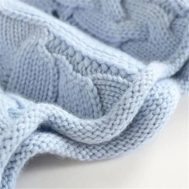 Selene | Luxury Cable-Knit Turtleneck Sweater