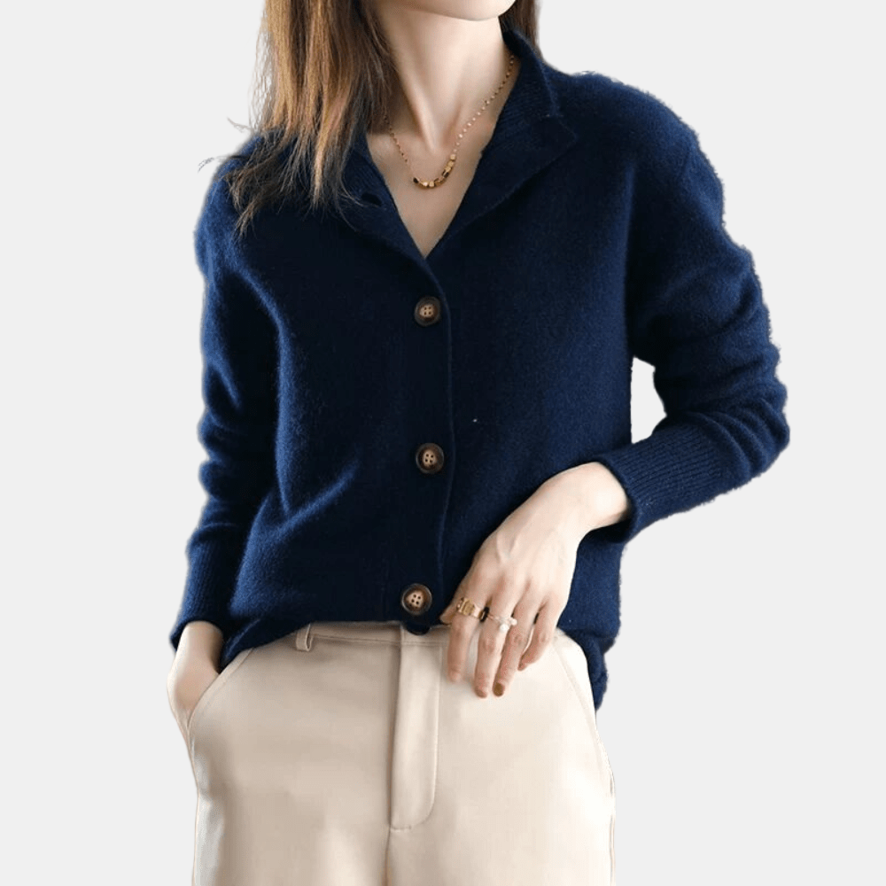Fioranne | Luxurious Knit Cardigan

Rewritten Title: Fioranne | Premium Knit Cardigan – Elegant & Cozy

Translated to Canadian English: Fioranne | Premium Knit Cardigan – Elegant & Cozy