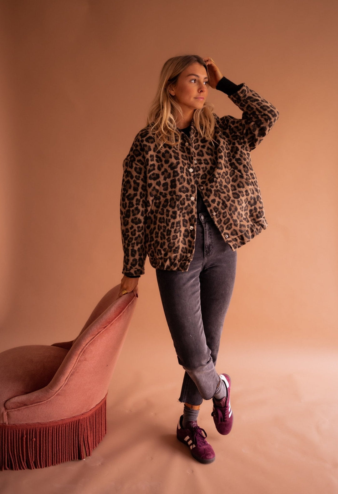 Stylish Women's Jacket – Trendy & Chic