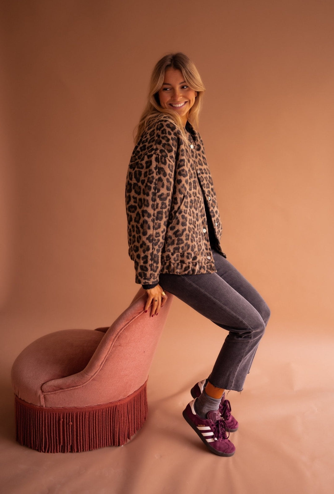 Stylish Women's Jacket – Trendy & Chic