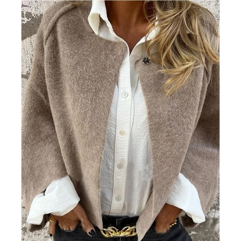 Luxurious Cashmere Coat – Chic & Cozy